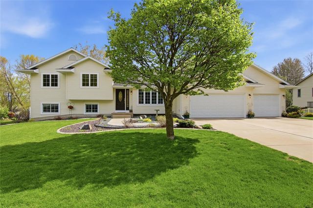 4125 Birch Crest Lane, Eau Claire, WI 54701