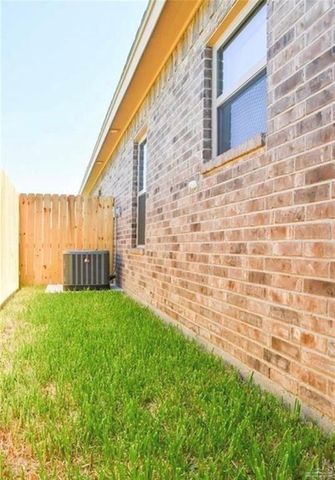 2606 E Eisenhower Avenue 2, Mission, TX 78573