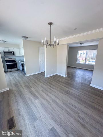 605 COLLETT ST, Baltimore, MD 21217