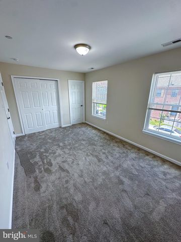 605 COLLETT ST, Baltimore, MD 21217