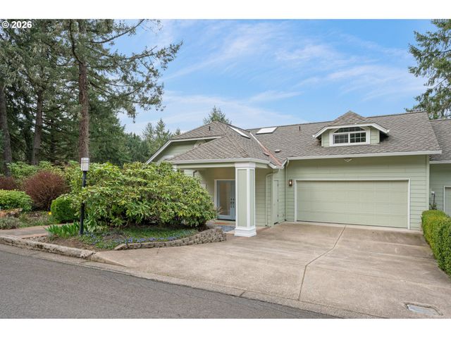 653 BROOKSIDE Dr, Eugene, OR 97405