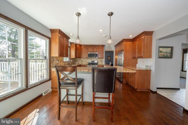 115 HAWTHORNE LN, Phoenixville, PA 19460