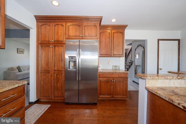 115 HAWTHORNE LN, Phoenixville, PA 19460