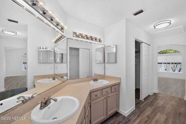 2778 LANTANA LAKES Drive W, Jacksonville, FL 32246