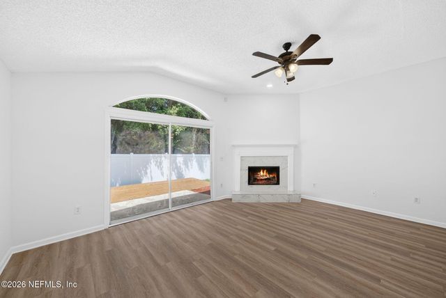 2778 LANTANA LAKES Drive W, Jacksonville, FL 32246