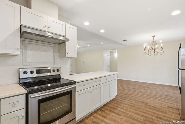 533 Indian, Jourdanton, TX 78026