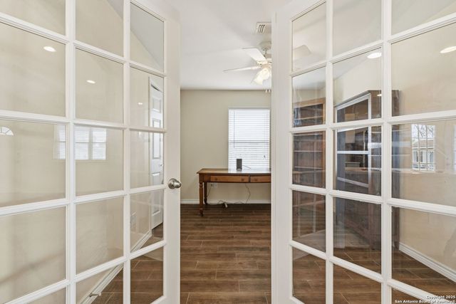 533 Indian, Jourdanton, TX 78026