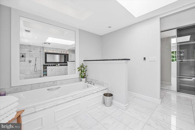 12324 RIVERS EDGE, Potomac, MD 20854
