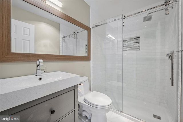 12324 RIVERS EDGE, Potomac, MD 20854