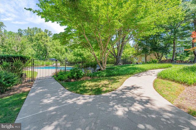 12324 RIVERS EDGE, Potomac, MD 20854