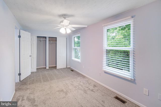15016 OAK CREST CT, Dumfries, VA 22025