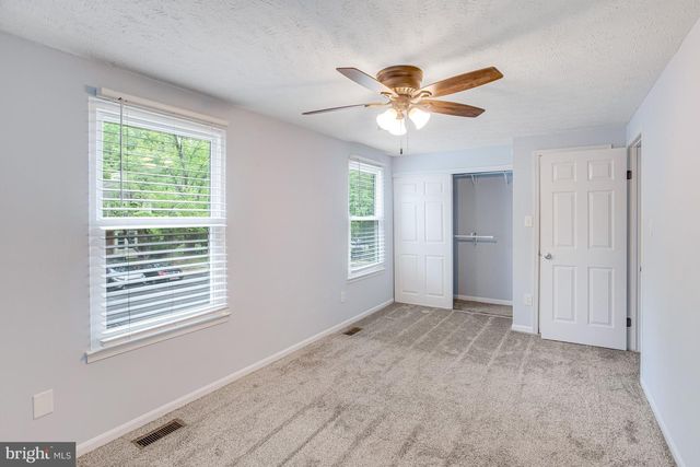 15016 OAK CREST CT, Dumfries, VA 22025
