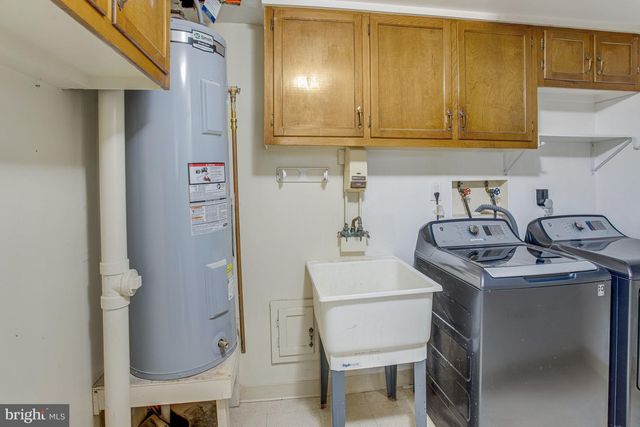 15016 OAK CREST CT, Dumfries, VA 22025