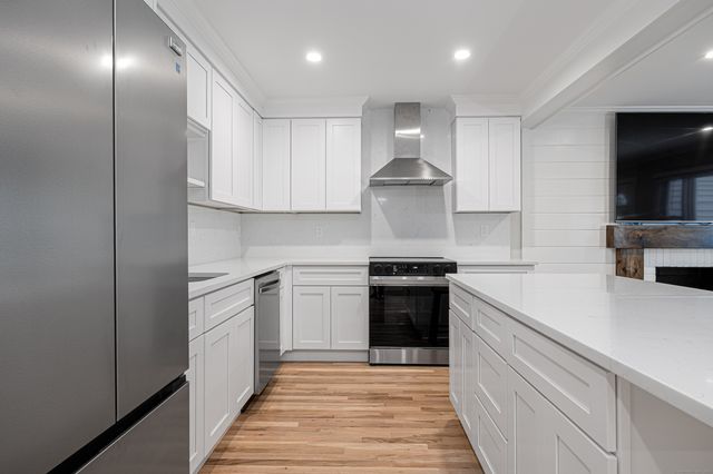 19 Jamroga Lane, Stamford, CT 06905