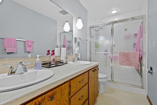 2411 N EUGENE STREET, Appleton, WI 54914