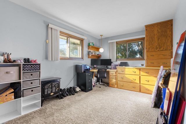 2411 N EUGENE STREET, Appleton, WI 54914