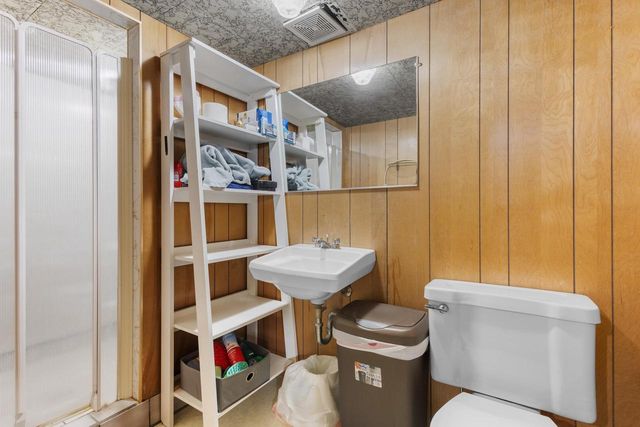 2411 N EUGENE STREET, Appleton, WI 54914