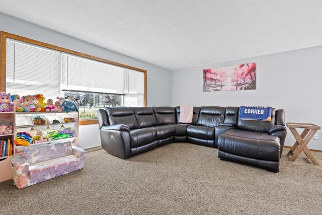 2411 N EUGENE STREET, Appleton, WI 54914