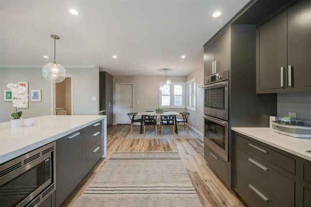 6108 Oak Tree Road, Edmond, OK 73025