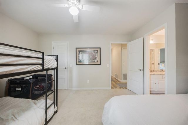 6108 Oak Tree Road, Edmond, OK 73025