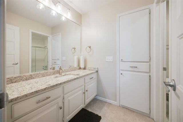 6108 Oak Tree Road, Edmond, OK 73025