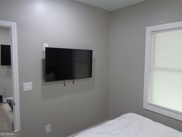 1060 Garibaldi Street SW, Atlanta, GA 30310