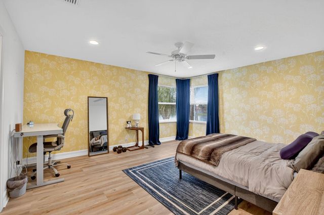 21383 Falls Ridge Way, Boca Raton, FL 33428