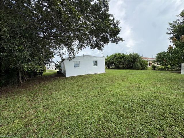 1002 Adams AVE, Lehigh Acres, FL 33936