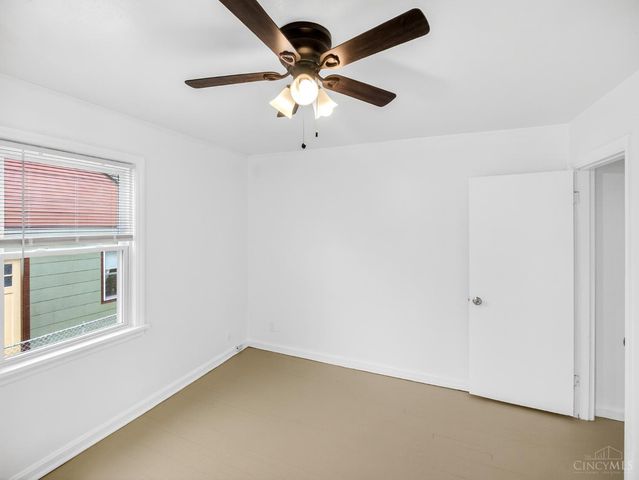 5229 Charloe Street, Cincinnati, OH 45227