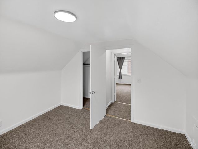 5229 Charloe Street, Cincinnati, OH 45227