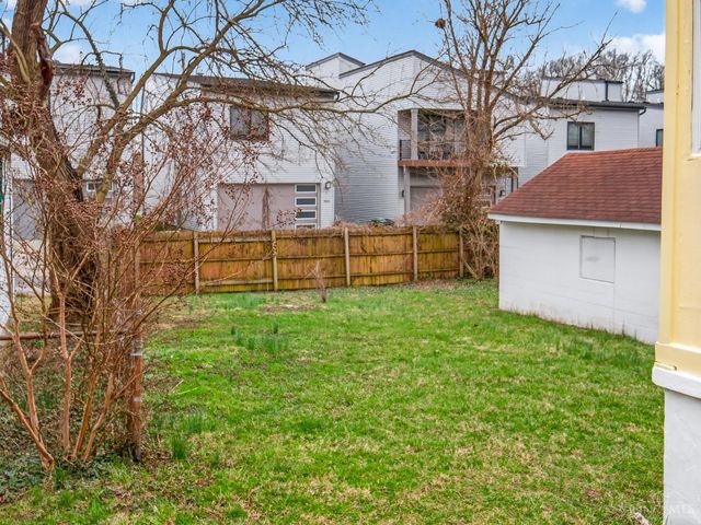 5229 Charloe Street, Cincinnati, OH 45227