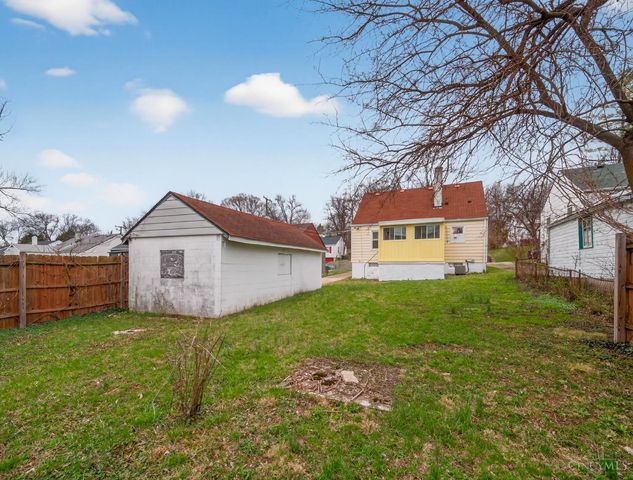 5229 Charloe Street, Cincinnati, OH 45227