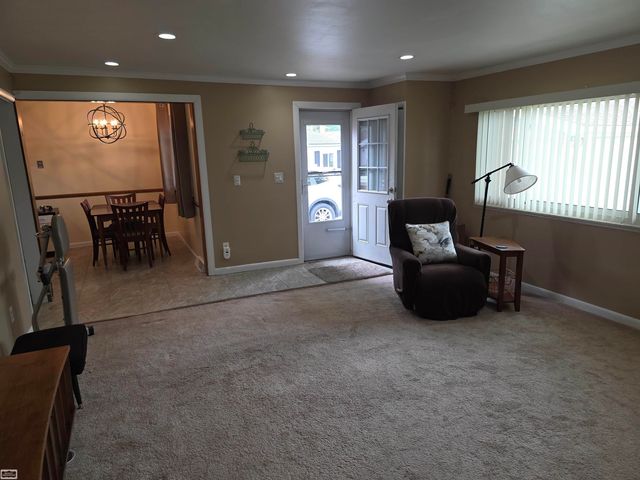 31375 W Wind Drive, Fraser, MI 48026
