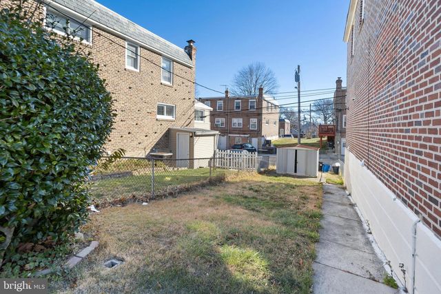 300 PINE ST, Glenolden, PA 19036