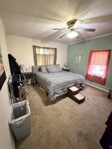 5314 E 3rd St, Superior, WI 54880