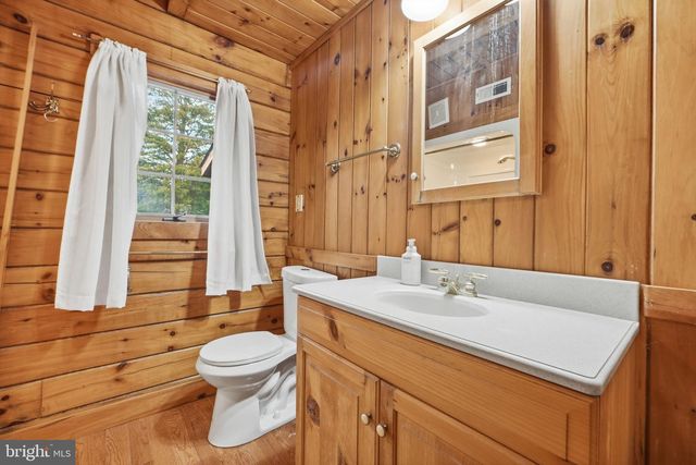 21142 WESTERLY RD, Poolesville, MD 20837