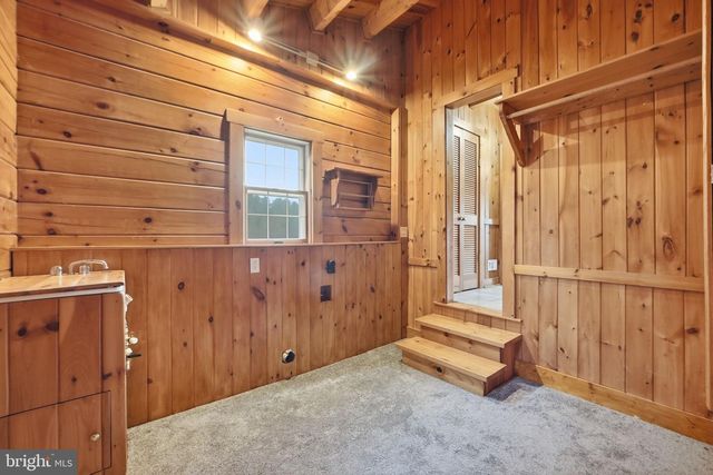 21142 WESTERLY RD, Poolesville, MD 20837