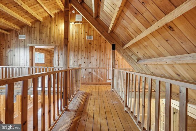 21142 WESTERLY RD, Poolesville, MD 20837