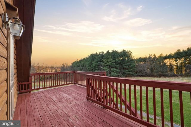 21142 WESTERLY RD, Poolesville, MD 20837