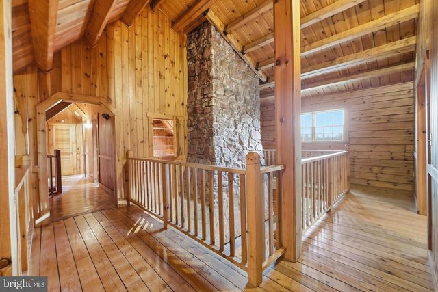 21142 WESTERLY RD, Poolesville, MD 20837