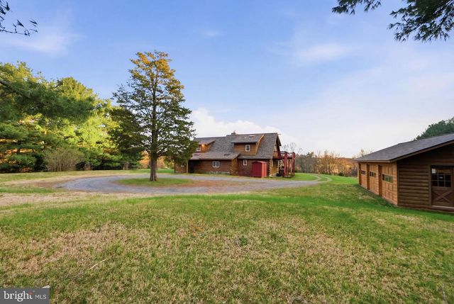 21142 WESTERLY RD, Poolesville, MD 20837