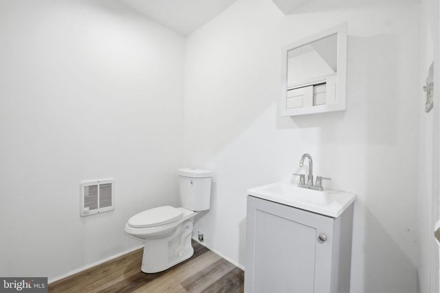 21142 WESTERLY RD, Poolesville, MD 20837