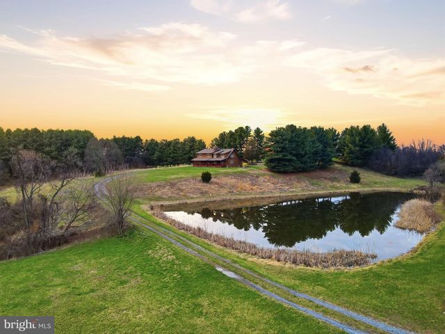 21142 WESTERLY RD, Poolesville, MD 20837