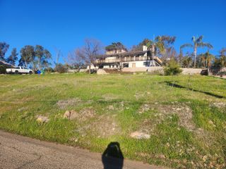 N Marshall Street, Porterville, CA 93257