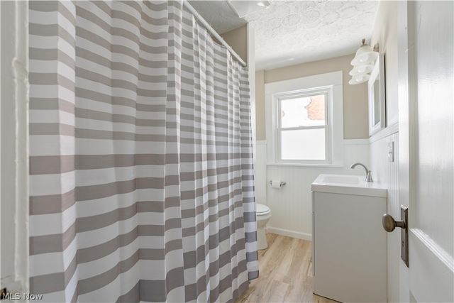 1010 Washington Avenue, Louisville, OH 44641