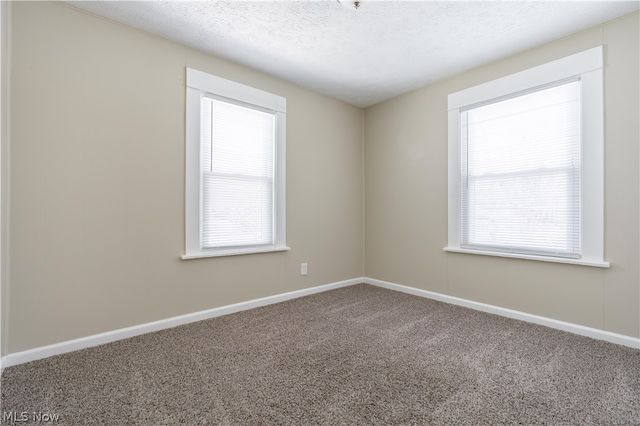 1010 Washington Avenue, Louisville, OH 44641