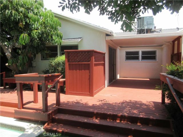 8813 Nestle, Northridge, CA 91325