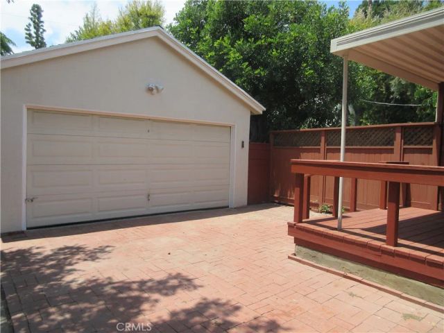 8813 Nestle, Northridge, CA 91325