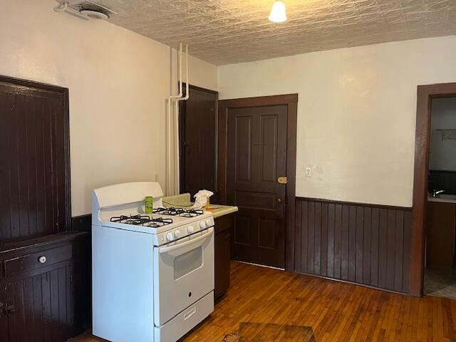 426 S Chestnut Street, Reed City, MI 49677