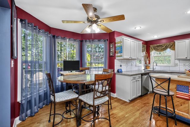 221 N Homestead Lane, Lancaster, KY 40444